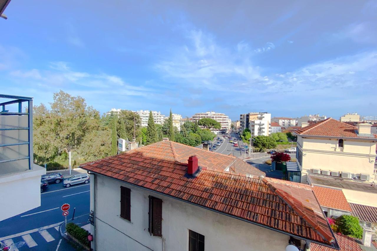 Guignon - Apart Sunny Comfort Close To The Port & Station Antibes Zewnętrze zdjęcie